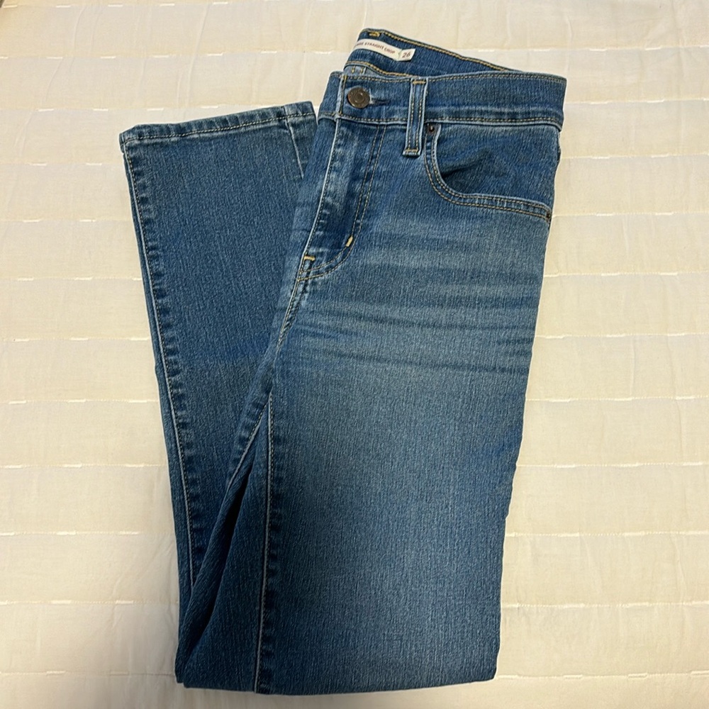 Levi’s 724 High Rise Straight Crop Jeans